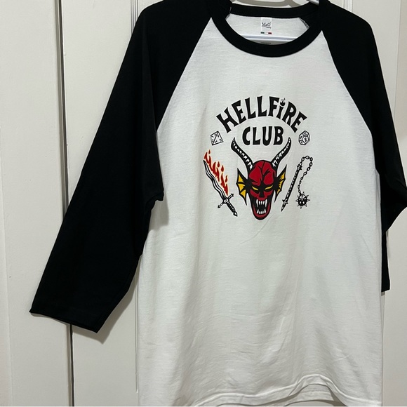 Stranger Things Hellfire Club Raglan - Picture 4 of 4